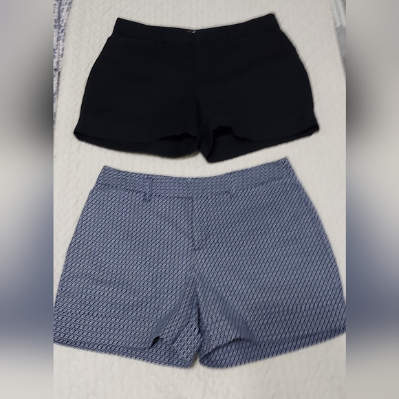 2 pairs of Catherine Malandrino shorts - Picture 2 of 12